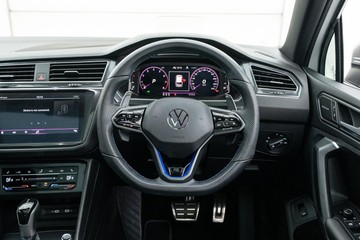 https://dvg-vehicle-assets.s3.amazonaws.com/C5072/4zkwy3ko8g1virjfckal2kgvi.jpg