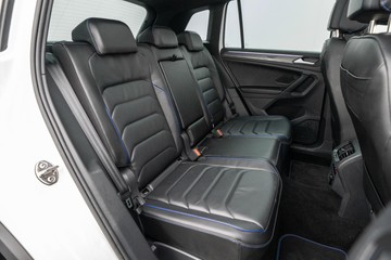 https://dvg-vehicle-assets.s3.amazonaws.com/C5072/a91qbdppicr78d174g4vmgnc5.jpg