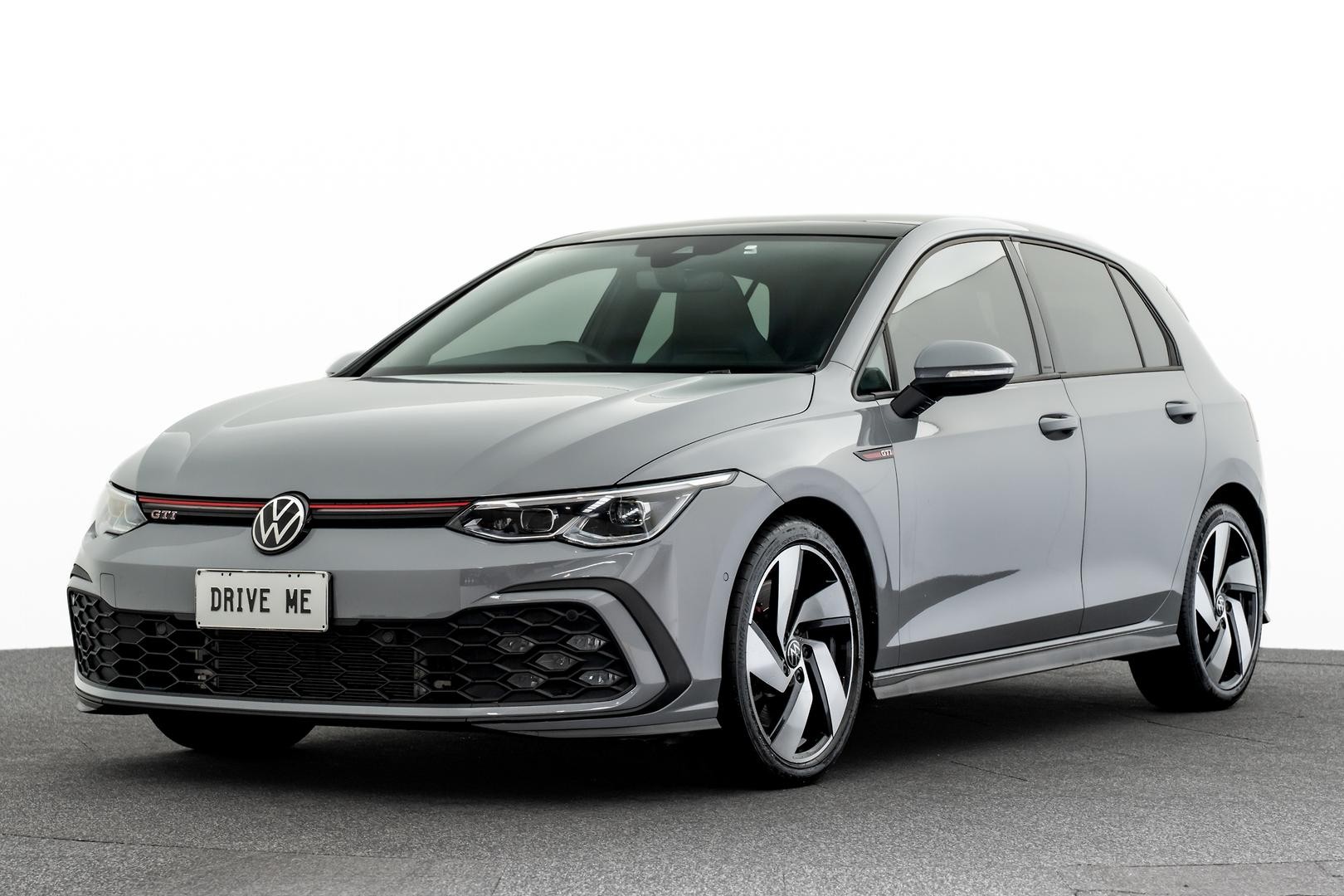 Volkswagen Golf image 1