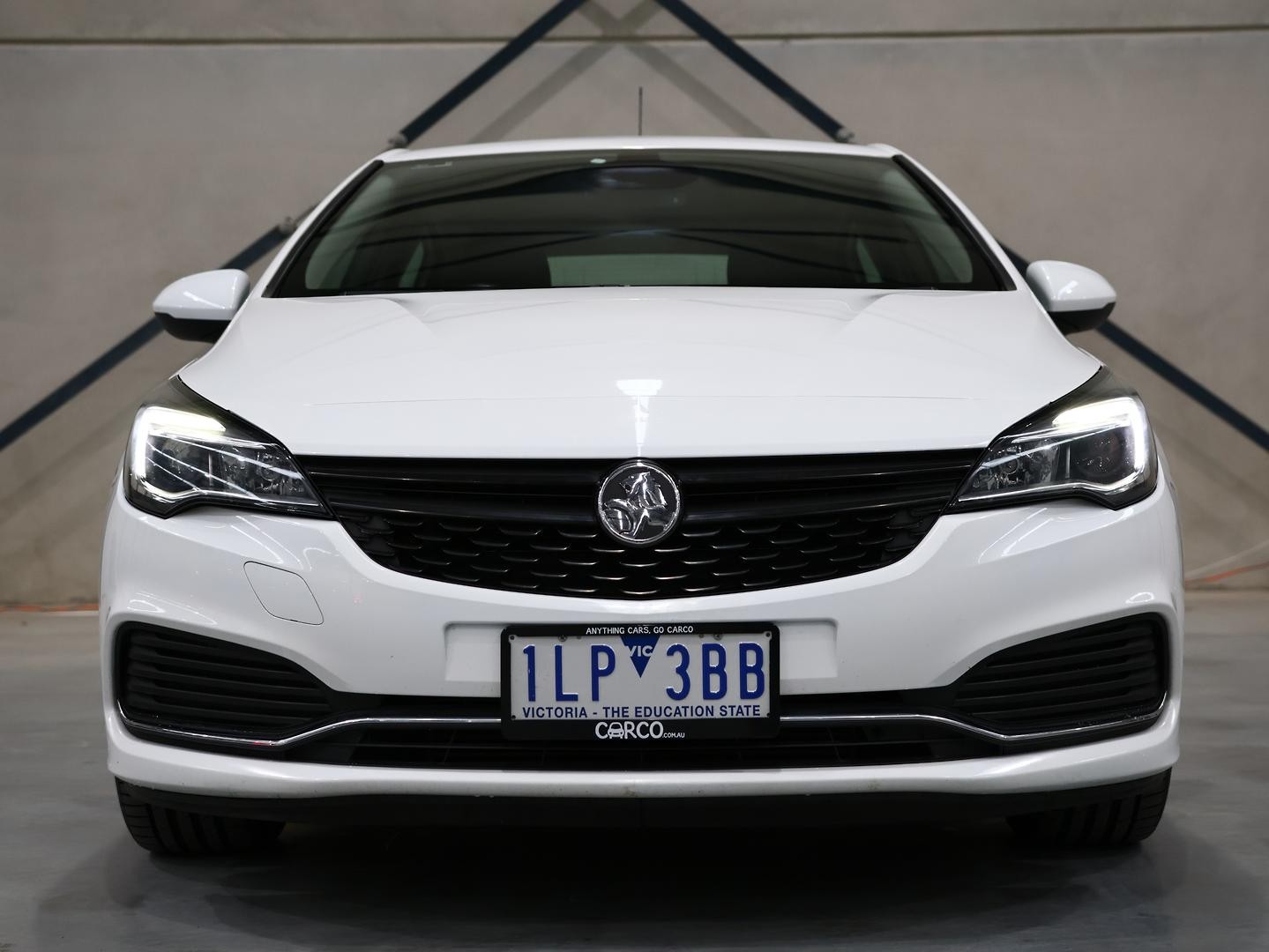 Holden Astra image 2