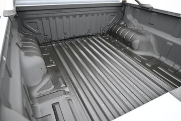 https://dvg-vehicle-assets.s3.amazonaws.com/C5091/4wkc90fcqk9tdm0xmr6r6ignz.jpg