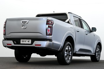 https://dvg-vehicle-assets.s3.amazonaws.com/C5091/b995jp1wfv2l2jaz76llja3w0.jpg