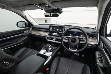 https://dvg-vehicle-assets.s3.amazonaws.com/C5094/8r81gzm93v2nr9oi1jrd3jup1.jpg