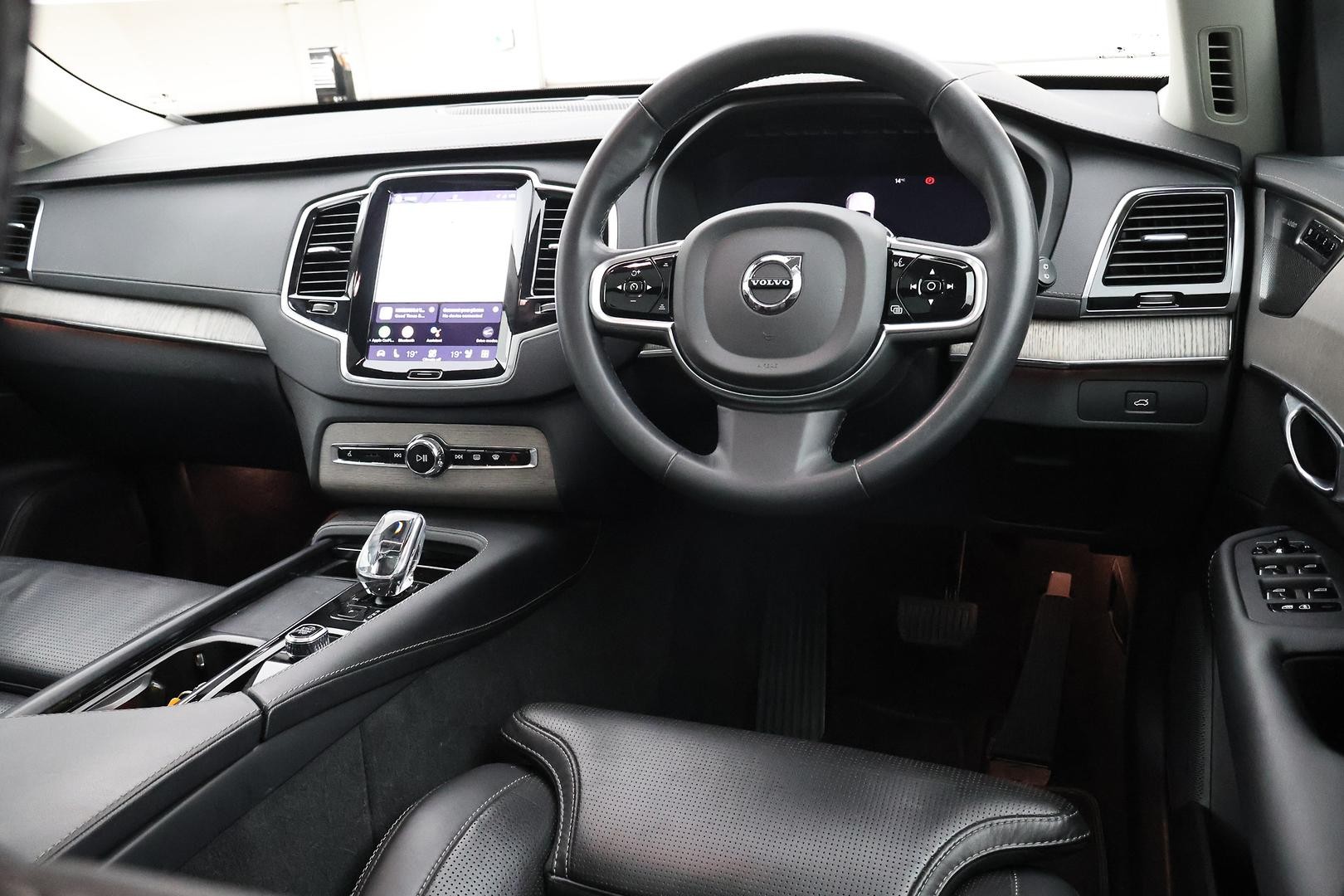 Volvo Xc90 image 4