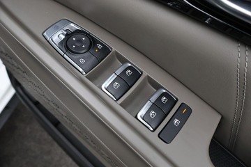 https://dvg-vehicle-assets.s3.amazonaws.com/C5149/dttoz65qh1cnikeclaipiww9v.jpg