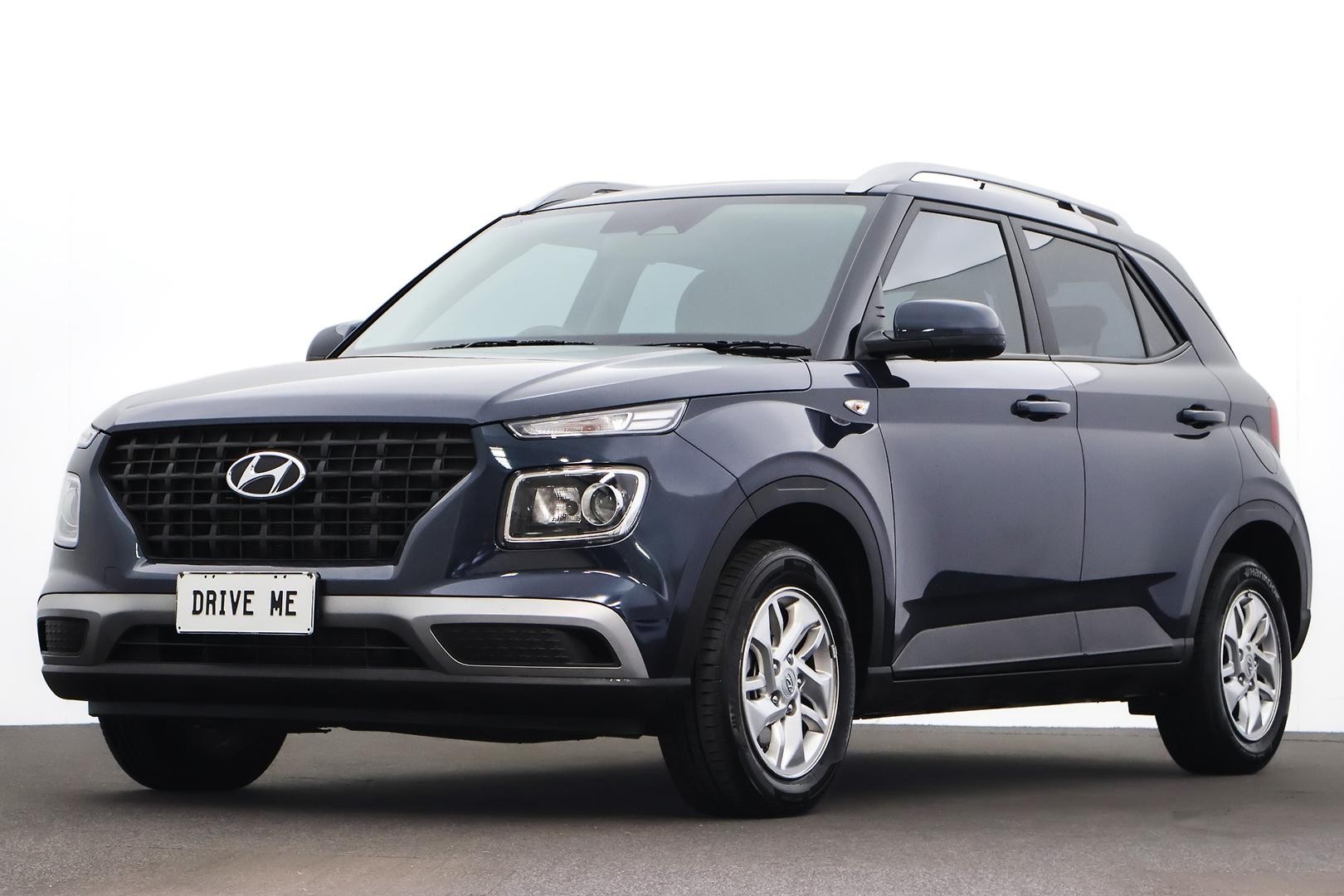 Hyundai Venue image 1