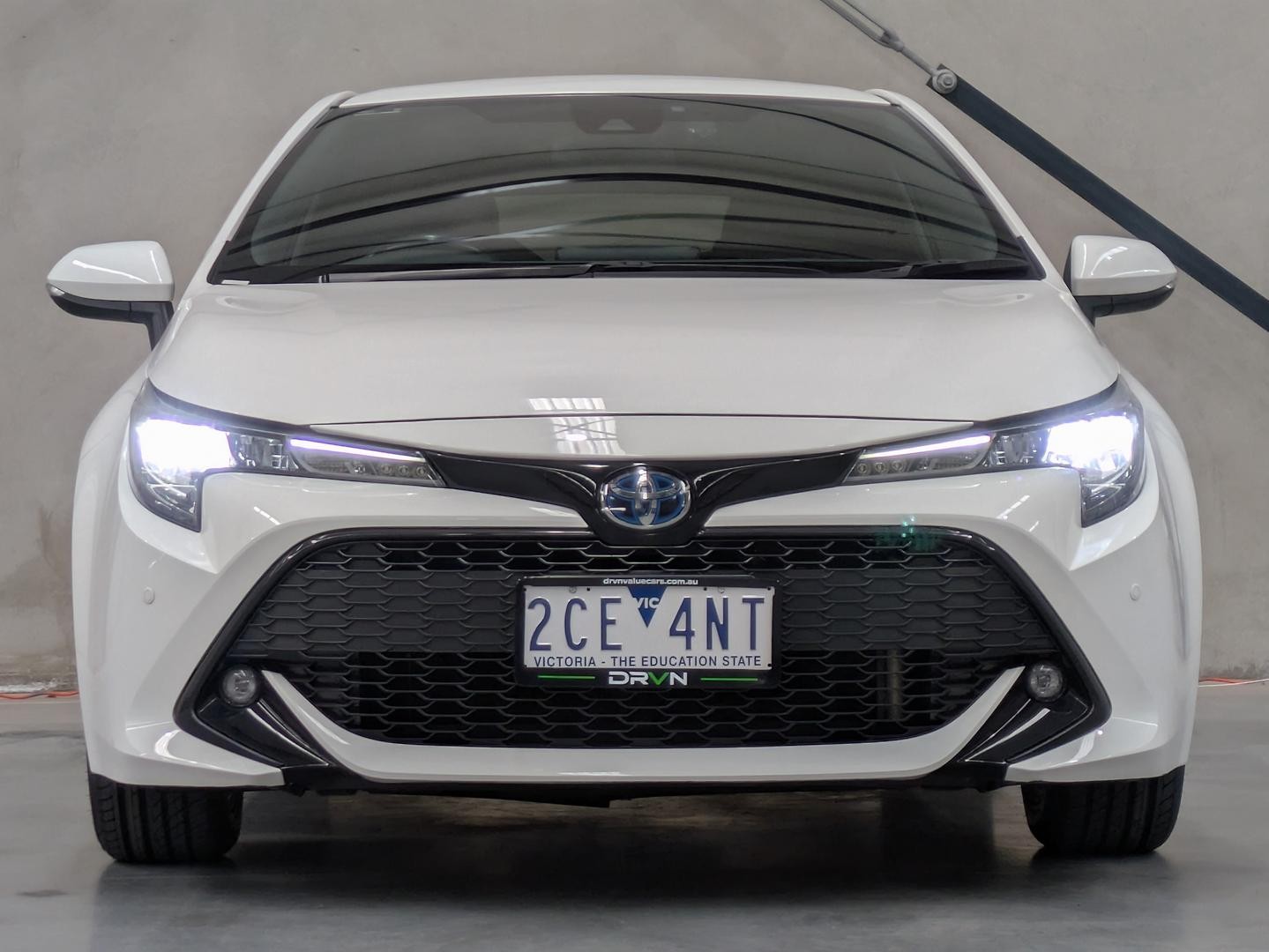 Toyota Corolla image 2