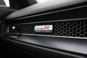 https://dvg-vehicle-assets.s3.amazonaws.com/C5192/3ffu8w9kmfa25lkmkv5c3mo6z.jpg