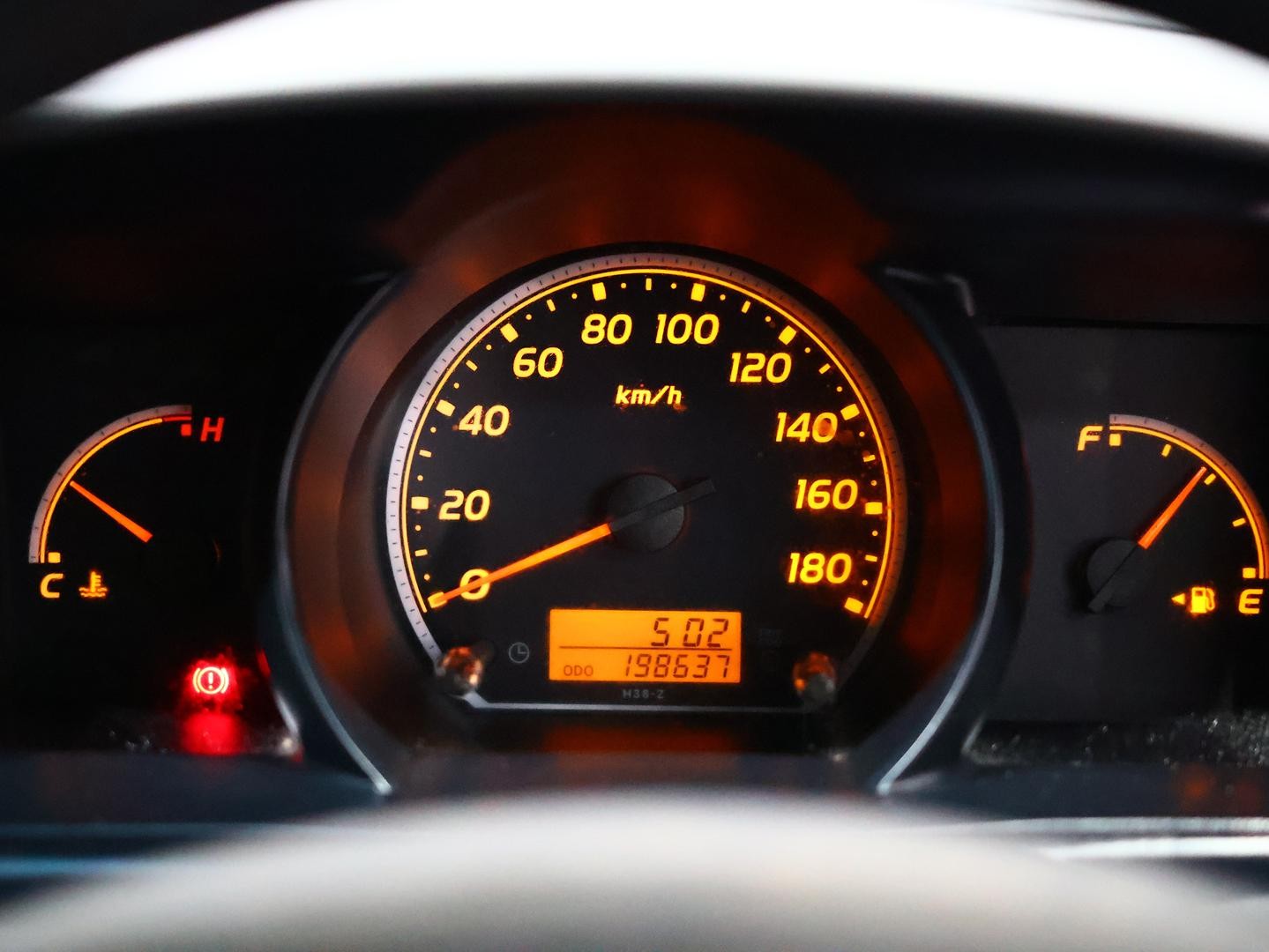 Toyota Hiace image 4