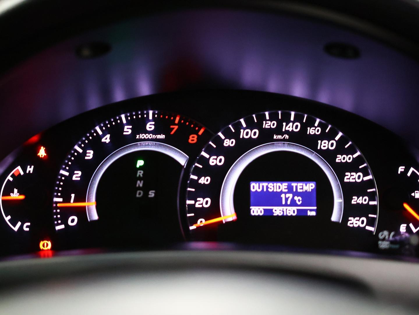 Toyota Aurion image 4
