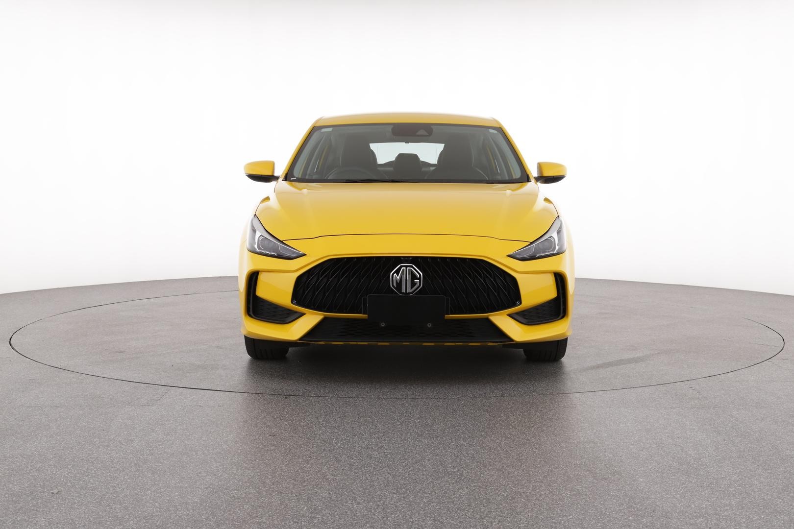 MG Mg5 image 2
