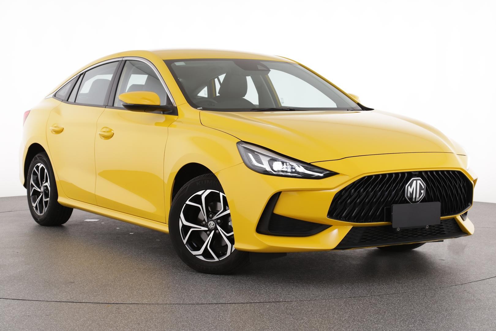 MG Mg5 image 1
