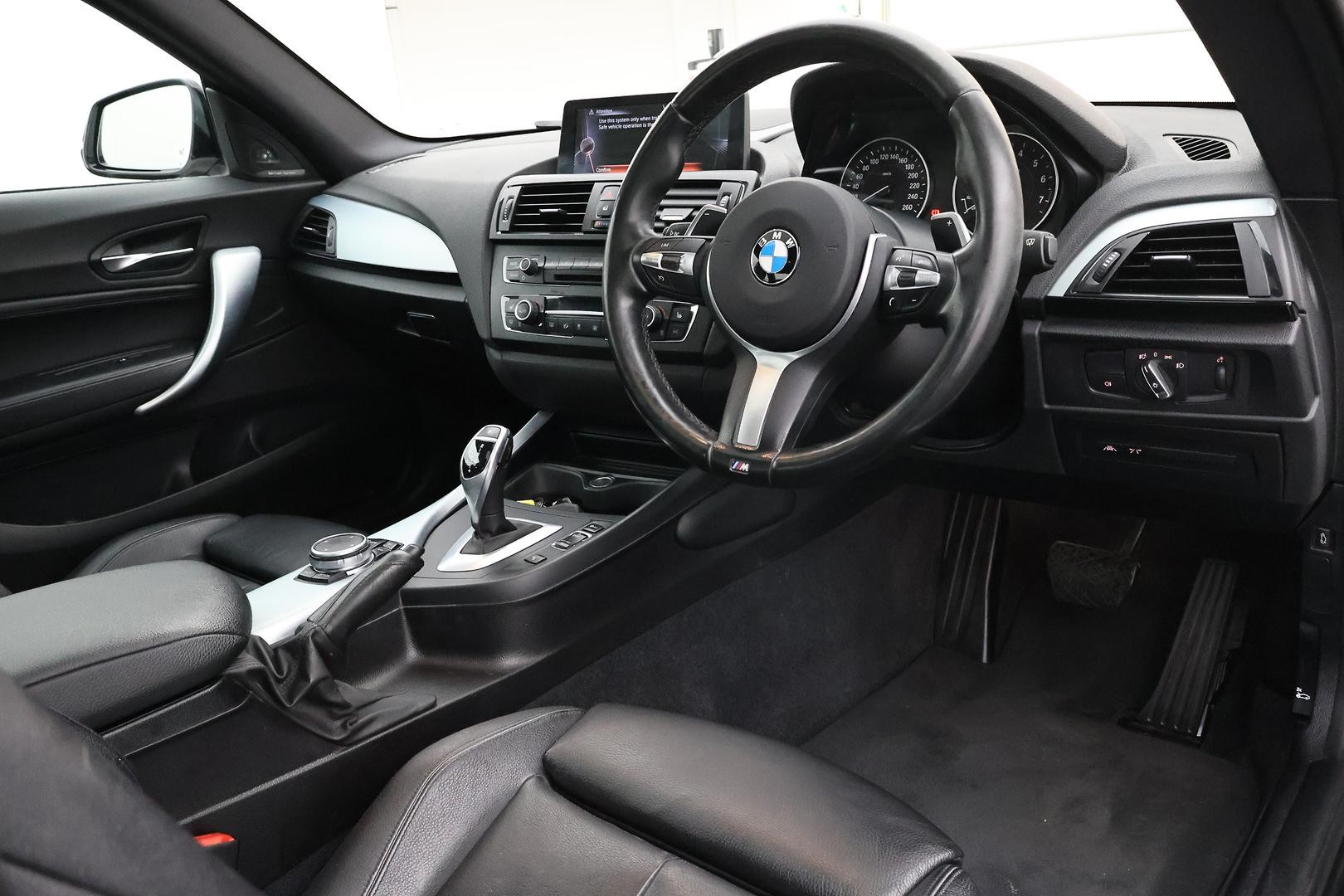 BMW 2 Series image 4