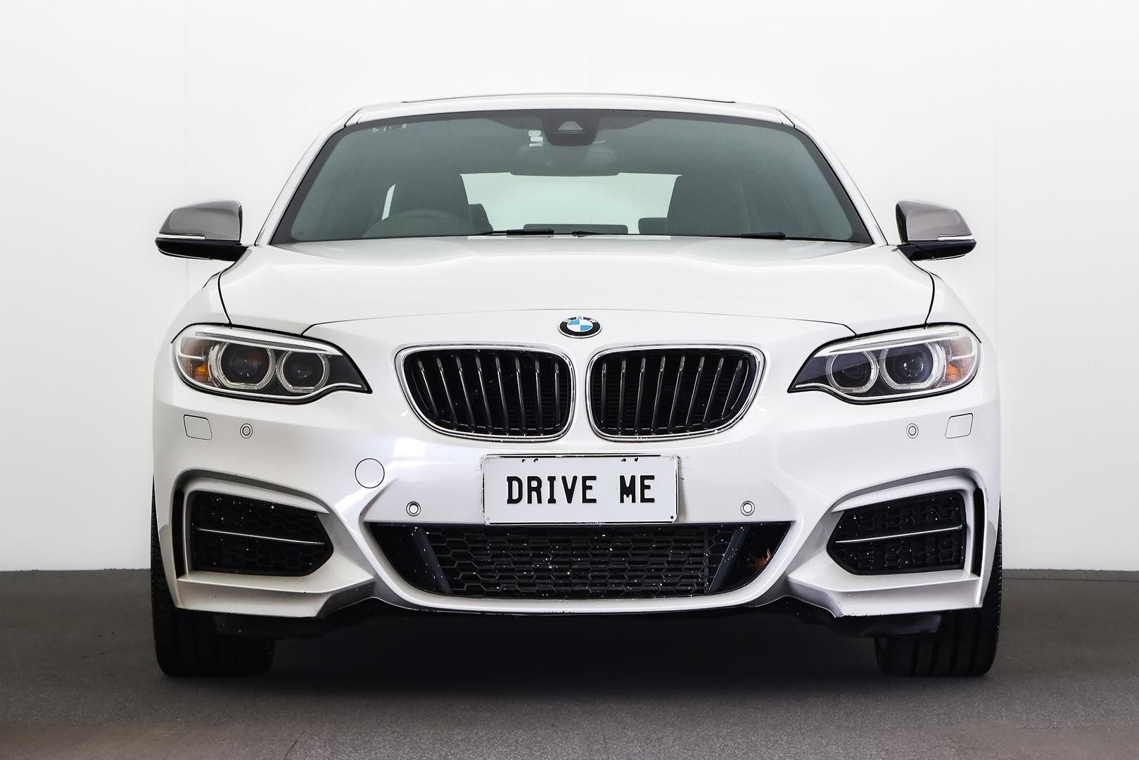 BMW 2 Series image 2
