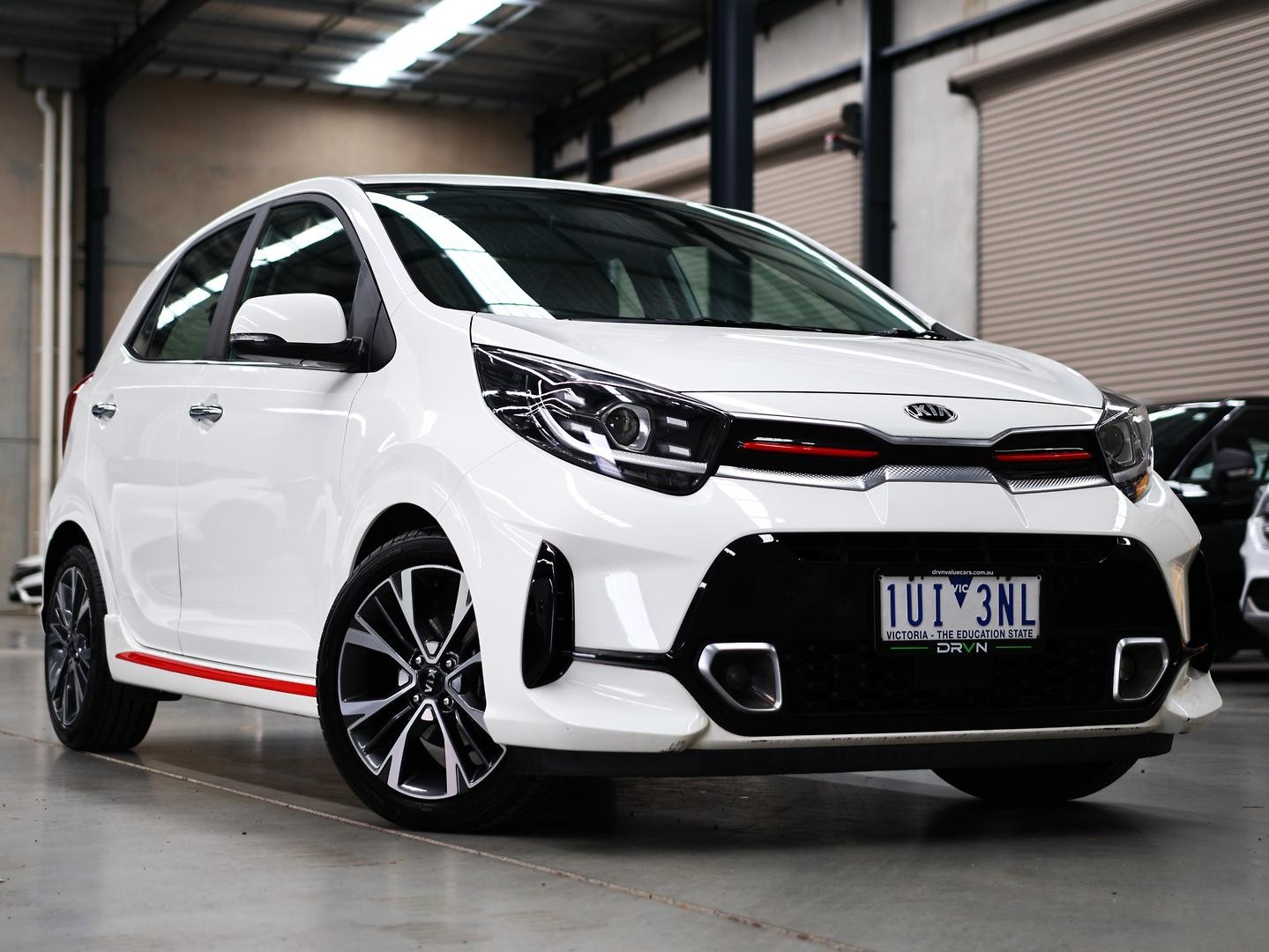 Kia Picanto image 1