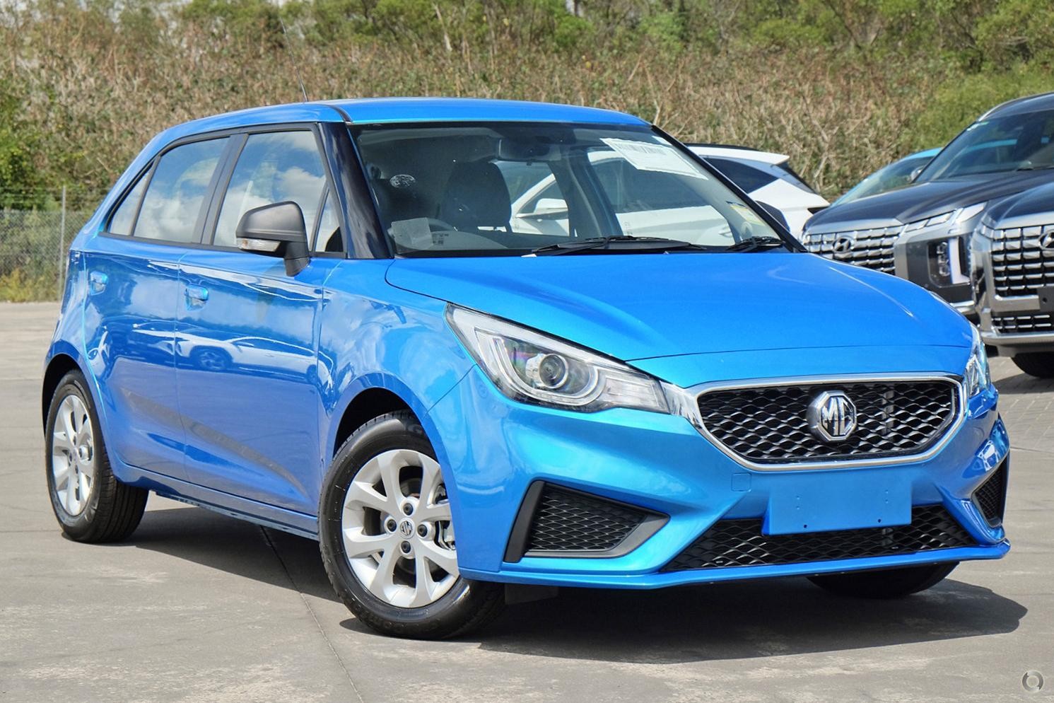 MG Mg3 image 1
