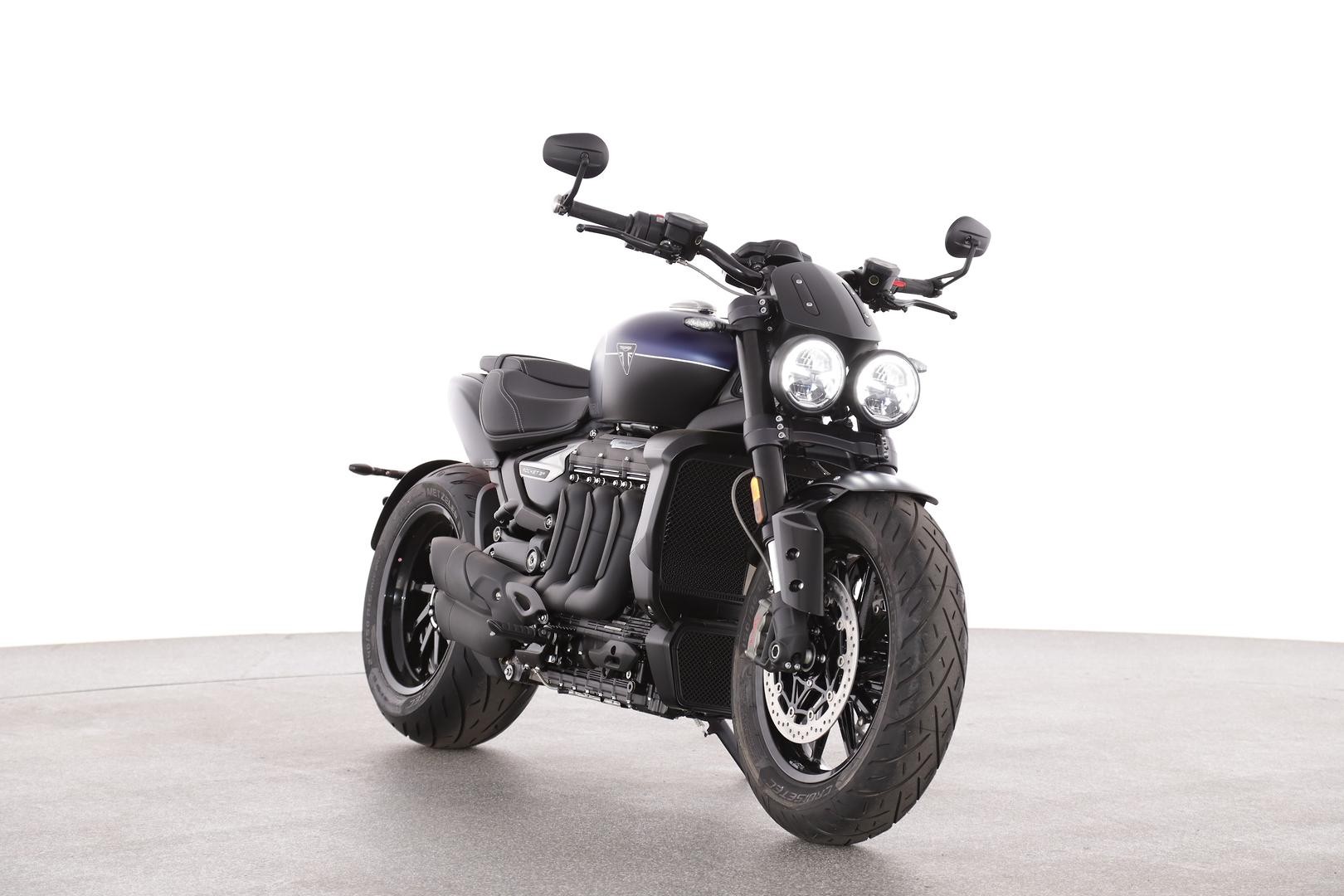 Triumph Rocket 3 R Storm image 2