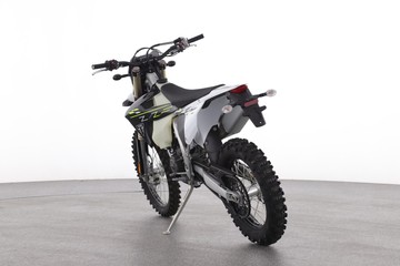 https://dvg-vehicle-assets.s3.amazonaws.com/CJ0487/djrfoejs2ptx9yk0dz7o4324y.jpg