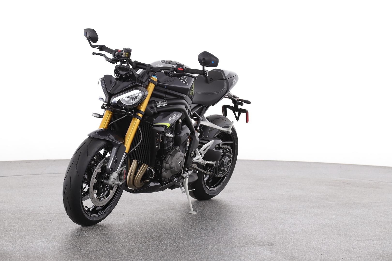 Triumph Speed Triple Rs 1200 image 3