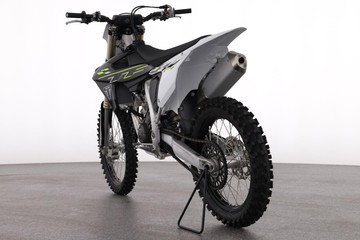 https://dvg-vehicle-assets.s3.amazonaws.com/CK6237/261ywk055ygavj49d7x7s6lce.jpg