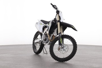 https://dvg-vehicle-assets.s3.amazonaws.com/CK6237/5lzqs4crstdwkow41a0r5evzj.jpg