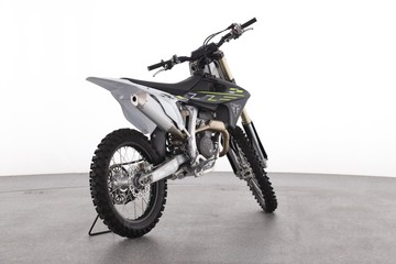 https://dvg-vehicle-assets.s3.amazonaws.com/CK6237/7ilpmzpafus6asb5odprnz06m.jpg