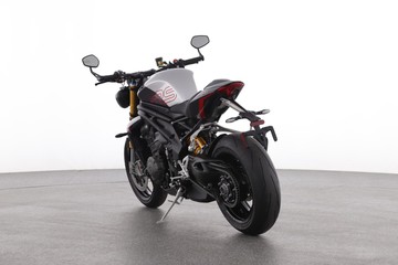 https://dvg-vehicle-assets.s3.amazonaws.com/CN2184/5fosqw6knqcdy12yjz0qqkynt.jpg