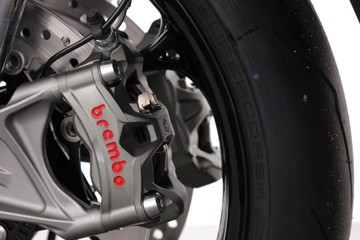 https://dvg-vehicle-assets.s3.amazonaws.com/CN2184/7hnk42hhxk55fe4zx8nyq8865.jpg