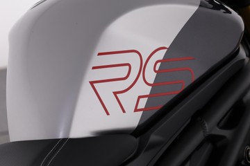 https://dvg-vehicle-assets.s3.amazonaws.com/CN2184/b3w85kcjuzyz0k7sqz7img0or.jpg