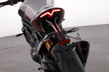 https://dvg-vehicle-assets.s3.amazonaws.com/CN2184/cs36uhk2ewi5c0cp49dvnds9w.jpg