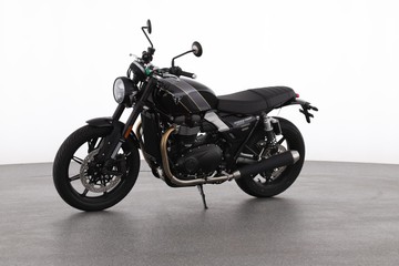 https://dvg-vehicle-assets.s3.amazonaws.com/CP4866/7b7s0x4nre0fmp1env0kn0osy.jpg