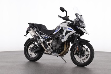 https://dvg-vehicle-assets.s3.amazonaws.com/CR5108/6em8y4ylluamyeq4rn3z9zm59.jpg