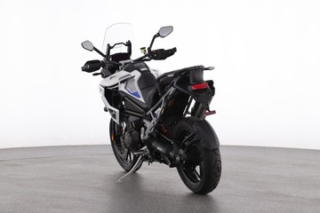 https://dvg-vehicle-assets.s3.amazonaws.com/CR5108/y80wjlqyyk1ogvebmb9gbbx2.jpg