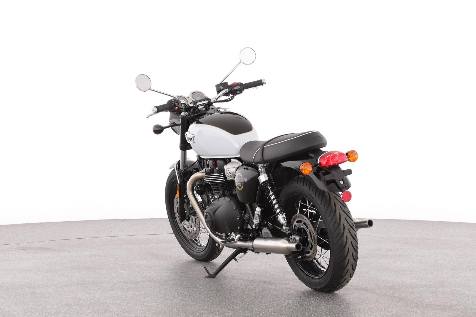 Triumph Bonneville T100 (900cc) image 3