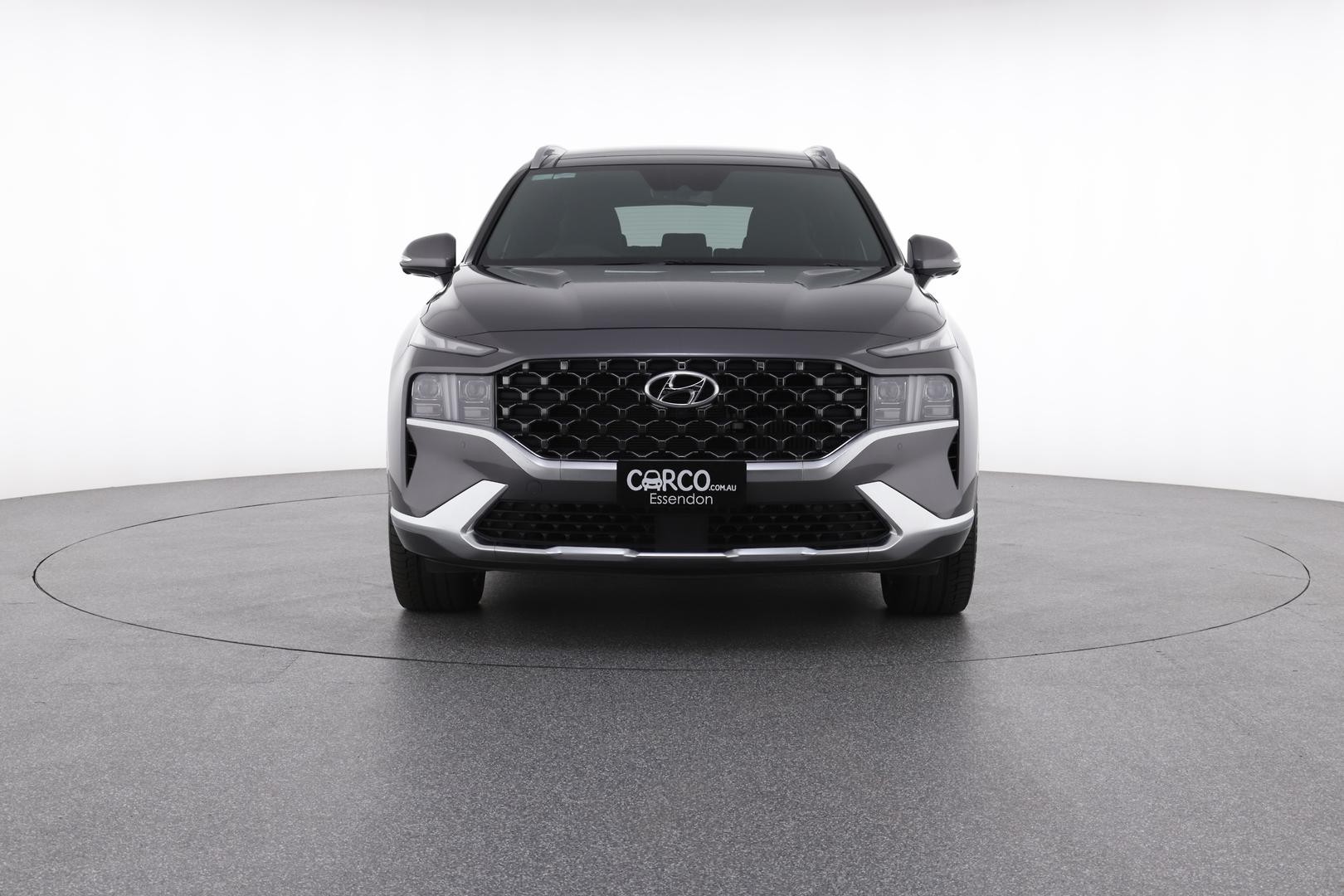 Hyundai Santa Fe image 2