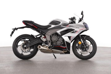 https://dvg-vehicle-assets.s3.amazonaws.com/CS5389/4p5xmqcl00q3m30sqg7peytx0.jpg