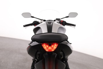 https://dvg-vehicle-assets.s3.amazonaws.com/CS5389/boxfvj2wu11xzketi31t6wt33.jpg