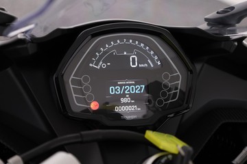 https://dvg-vehicle-assets.s3.amazonaws.com/CS5389/etaojccz6k7wjdyz1sm01ljlm.jpg