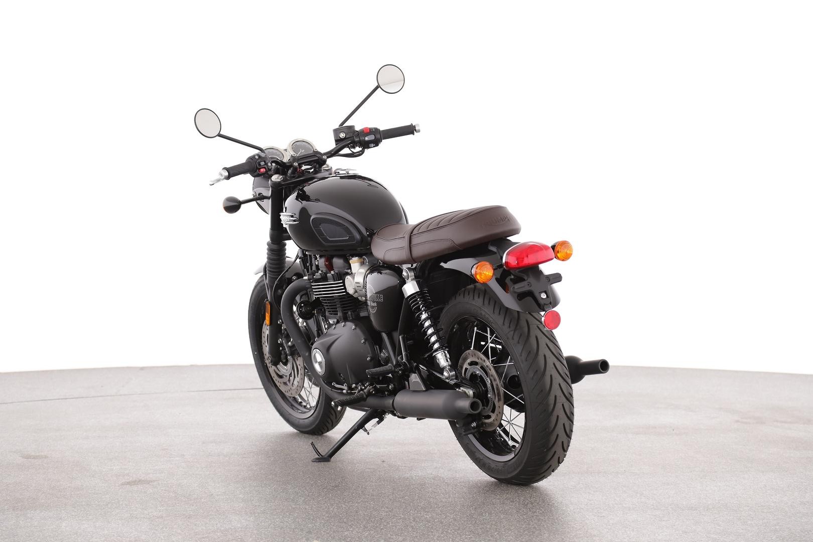 Triumph Bonneville T120 Black image 3