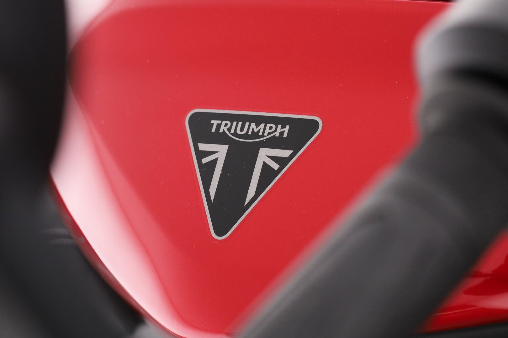 Triumph Street Triple Rs image 4