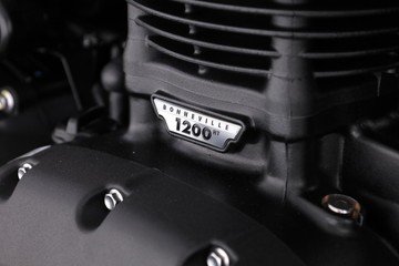https://dvg-vehicle-assets.s3.amazonaws.com/CU8159/76504ao79wkgtu5eb0o4uwp6q.jpg