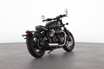 https://dvg-vehicle-assets.s3.amazonaws.com/CU8159/drqrv5cc2kyzm521421gtiqtk.jpg