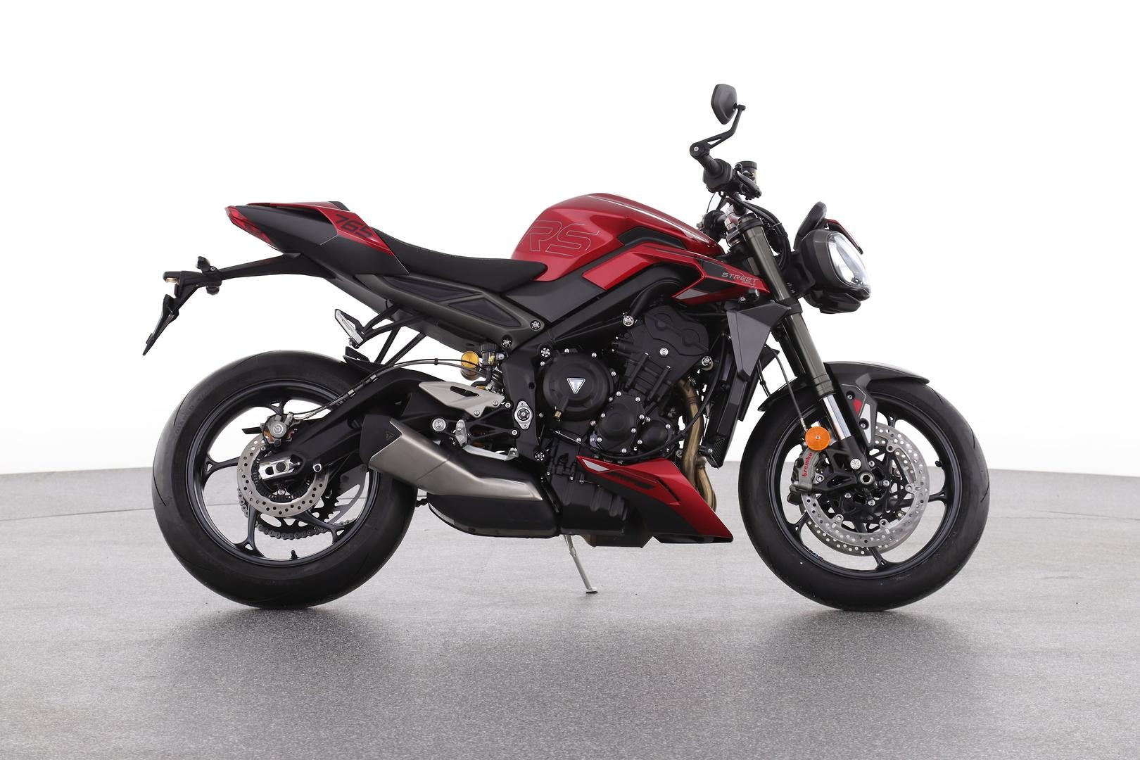 Triumph Street Triple Rs image 1
