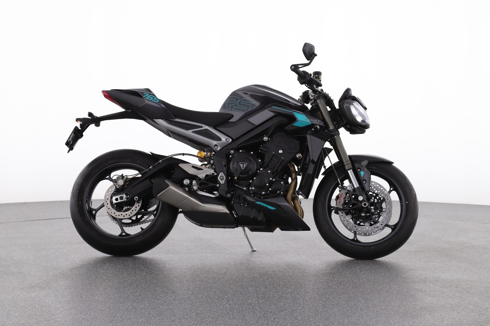Triumph Street Triple Rs image 1