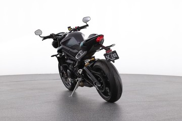 https://dvg-vehicle-assets.s3.amazonaws.com/CW2880/b78mb0d19wr36dxcek713sn55.jpg