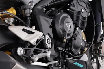 https://dvg-vehicle-assets.s3.amazonaws.com/CW2880/b7hj4dzda9eb9cfmzfyg3gv5l.jpg
