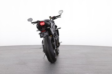 https://dvg-vehicle-assets.s3.amazonaws.com/CW2880/ddbr6src30b8t9jyzt1zh43d2.jpg