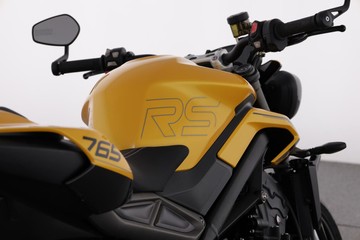 https://dvg-vehicle-assets.s3.amazonaws.com/CW3296/3d5n8s3xslo1aw7j2zwzjh74s.jpg