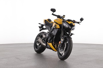 https://dvg-vehicle-assets.s3.amazonaws.com/CW3296/ahgvn5vdcofuezb0km7h6j60x.jpg