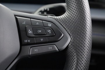 https://dvg-vehicle-assets.s3.amazonaws.com/DVB441/bo5uk5wdptu0iwfonzao0zmag.jpg